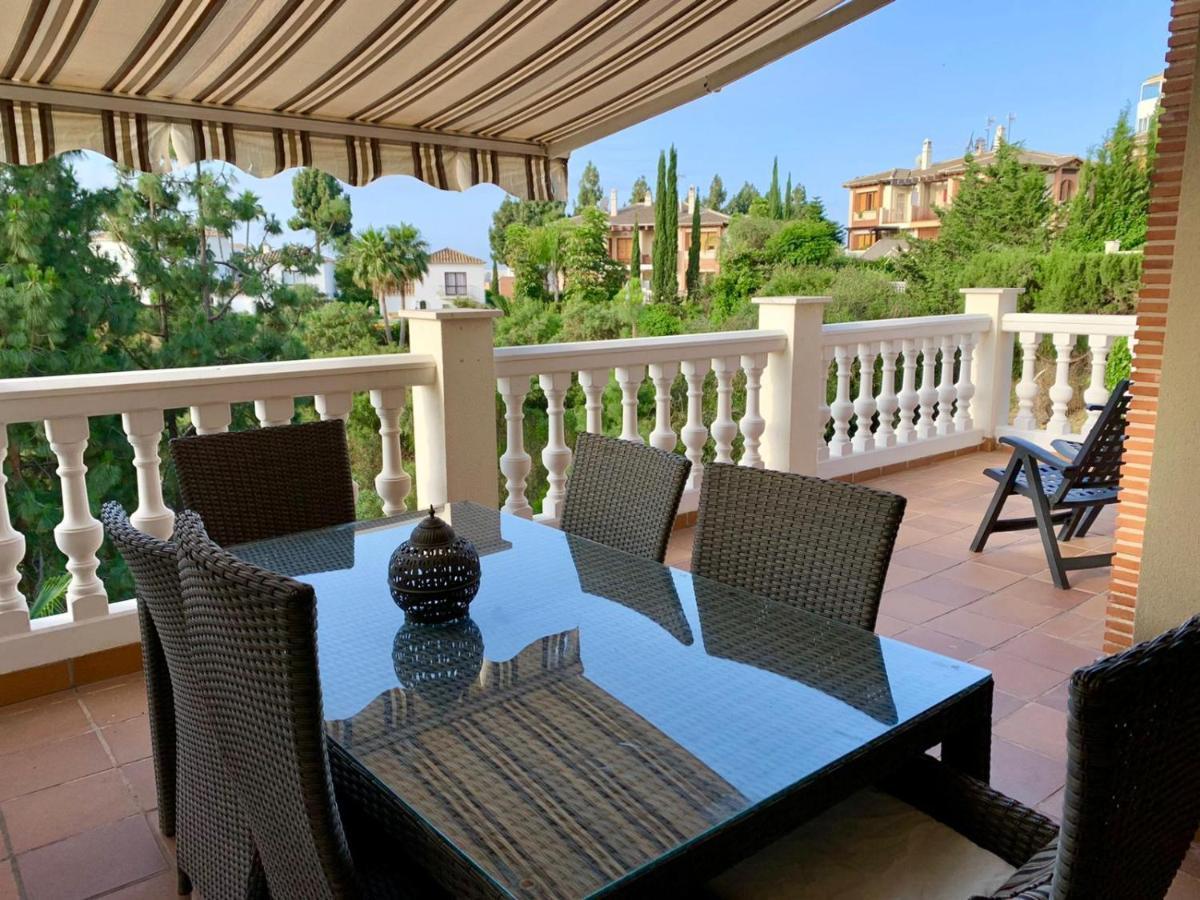 Stunning 4 Bedroom Villa With Private Pool Vila Sitio de Calahonda